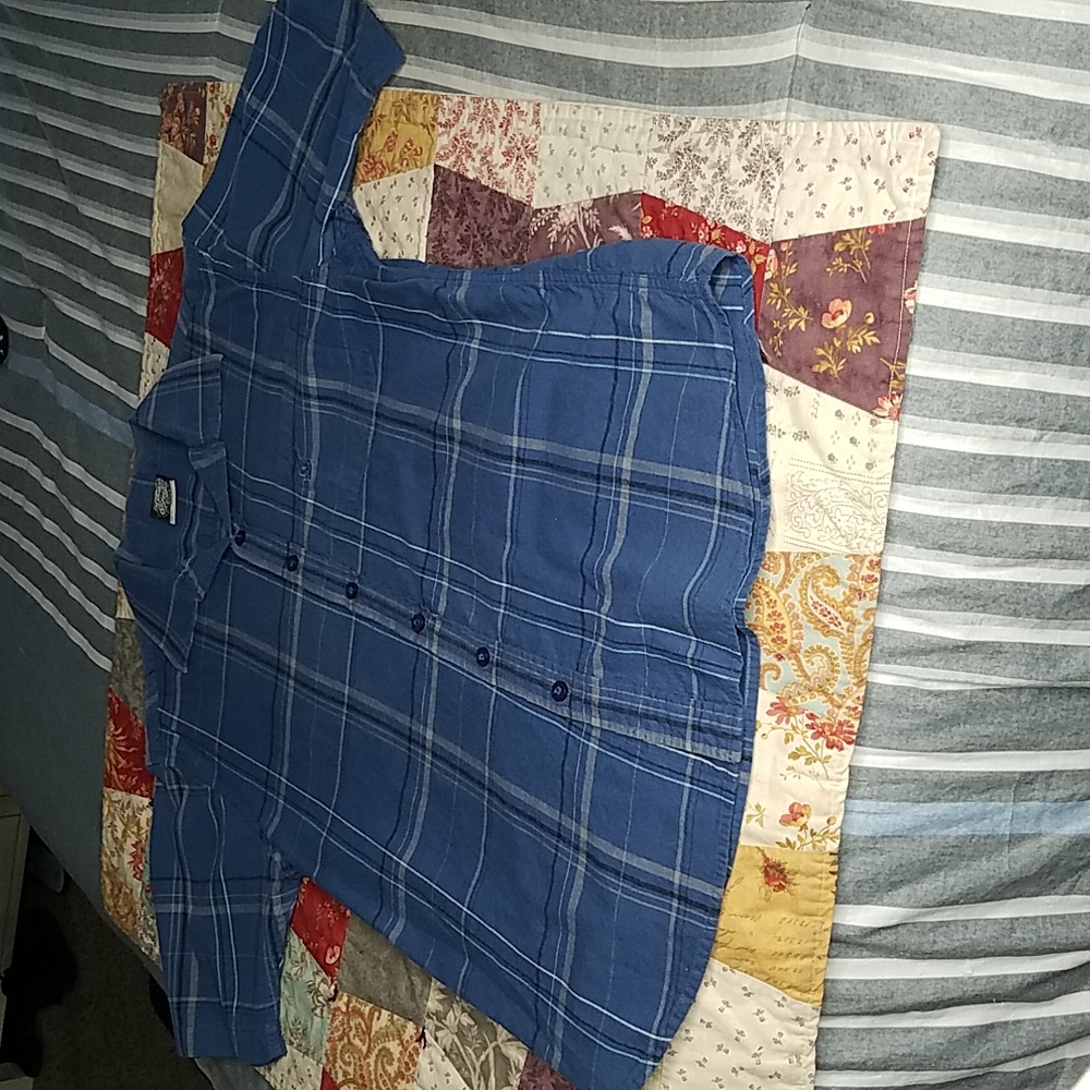 Men's shirt